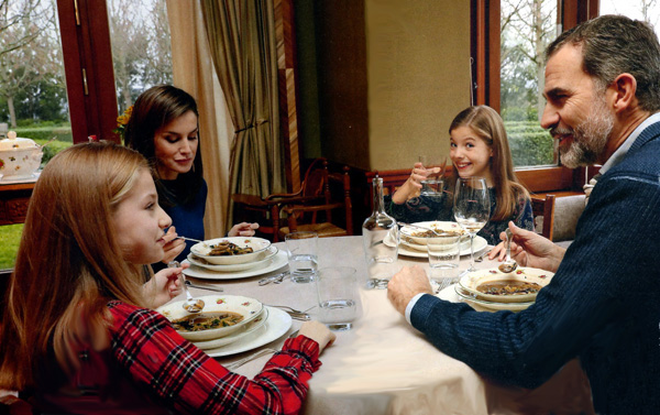 The Spanish Royal Family at lunch at the Zarzuela palace