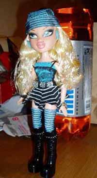 An immodest Bratz doll