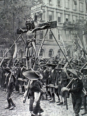 Vienna cross 1912